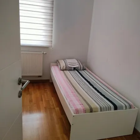 Pashano1 * Sarajevo
